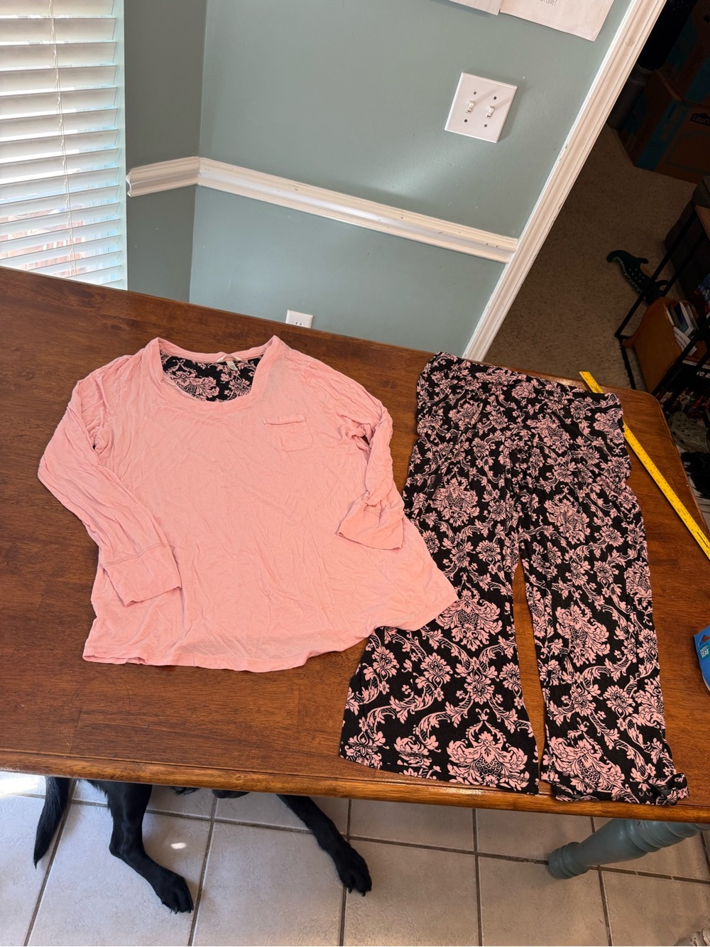 Soma Cool Nights Pajama Set XL Pink Black Damask Floral Long Sleeve Pants 2PC